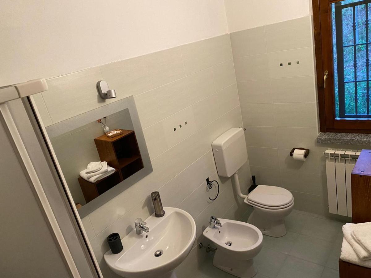 B&B Monteguzzo Cigognola ภายนอก รูปภาพ