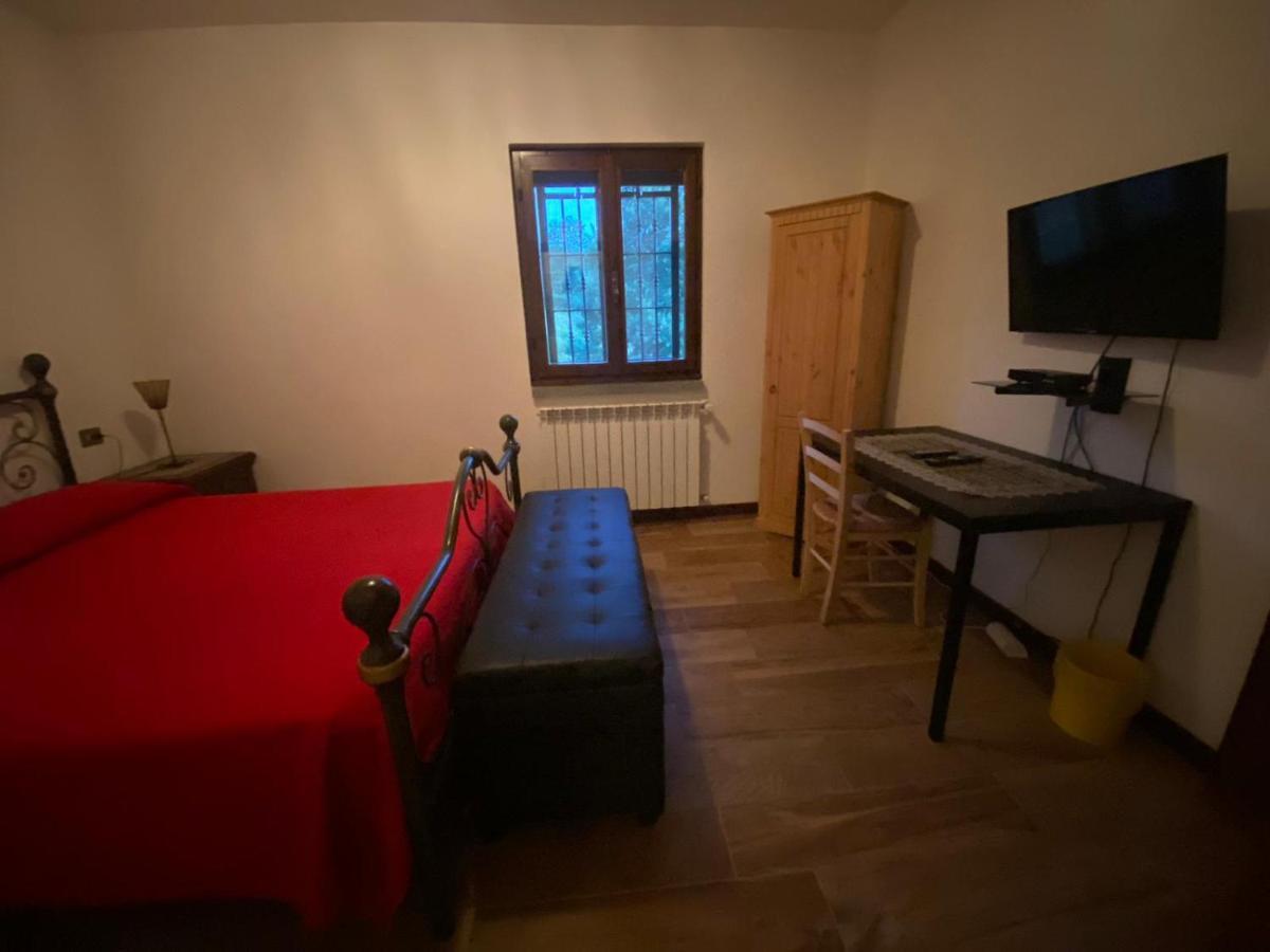 B&B Monteguzzo Cigognola ภายนอก รูปภาพ