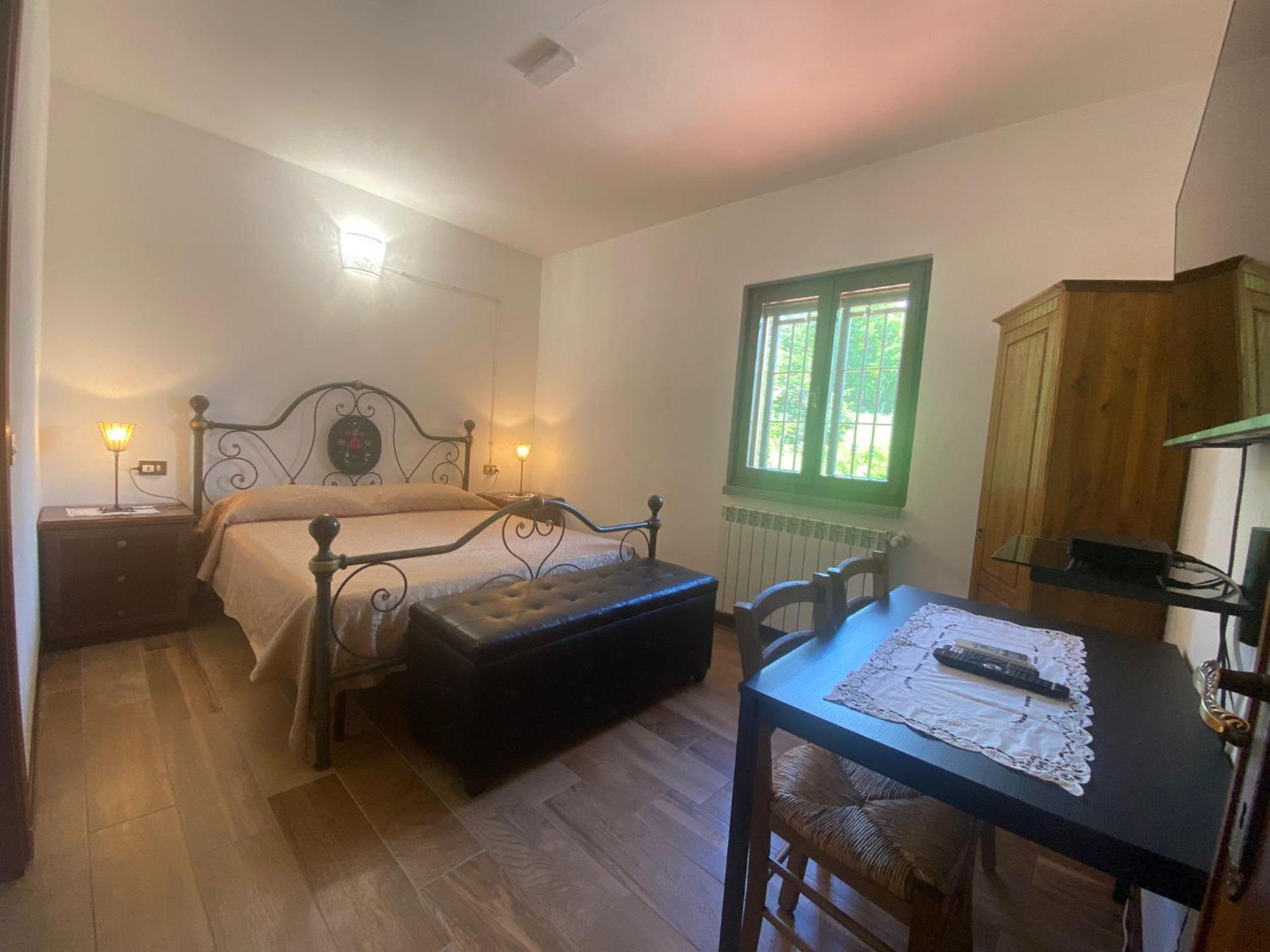 B&B Monteguzzo Cigognola ภายนอก รูปภาพ
