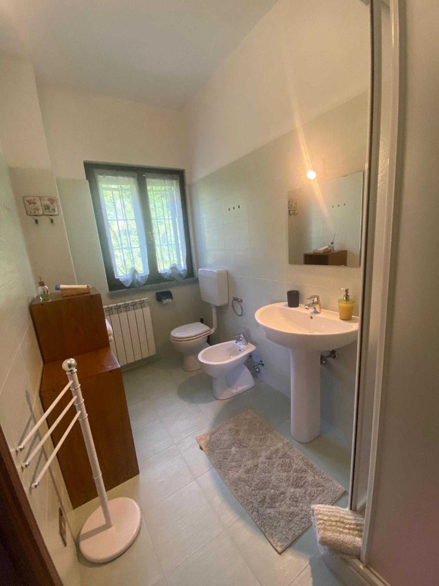 B&B Monteguzzo Cigognola ภายนอก รูปภาพ